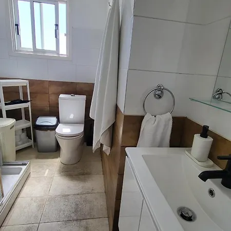 בית נופש Hana House איה נאפה